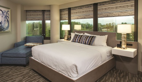 Premier Triple Room, 1 King Bed, Golf View, Tower (Tower Corner King with Balcony)