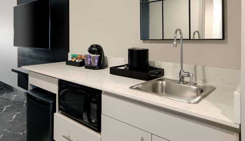 Premium Suite, 2 Queen Beds, Accessible (Roll-In Shower)