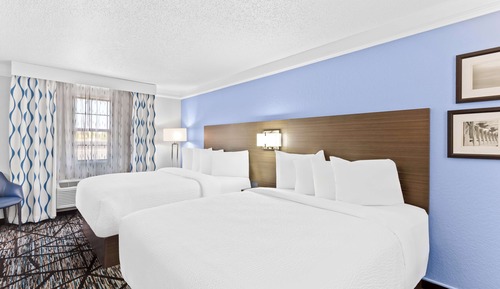 Standard Room, 2 Queen Beds, Non Smoking