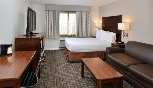 Standard Room, 1 Queen Bed, Non Smoking (2nd Floor;with Sofabed)