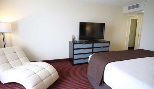 Room, 1 Queen Bed, Accessible