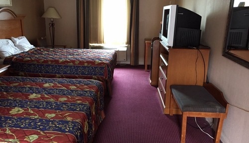 Standard Room, 2 Double Beds, Non Smoking