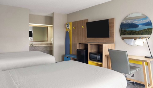 Room, 2 Double Beds, Smoking