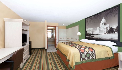 Studio Suite, 1 King Bed, Non Smoking