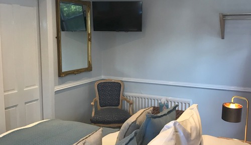Double Room (Room 2)