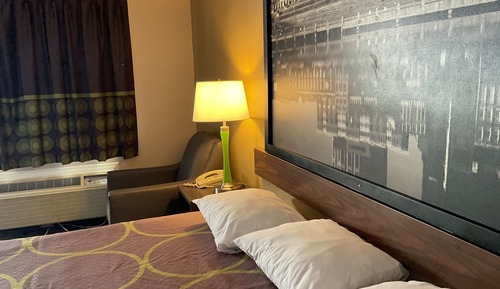 Standard Room, 1 King Bed, Accessible
