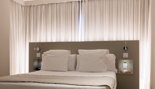 Deluxe Double or Twin Room