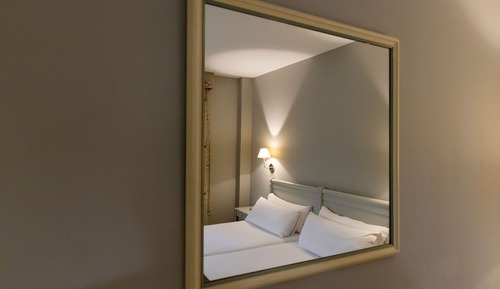 Family Room, 2 Bedrooms