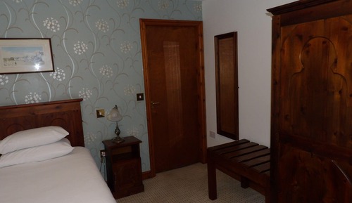 Standard Single Room, Ensuite