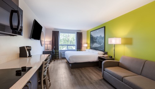 Efficiency, Room, 1 King Bed with Sofa bed, Non Smoking
