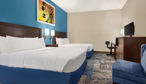 Business Room, 2 Double Beds, Non Smoking