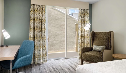 Suite, 2 Queen Beds, Accessible (Roll-In Shower)