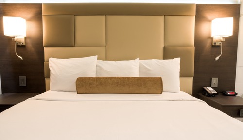 Deluxe Room, 1 King Bed, Accessible