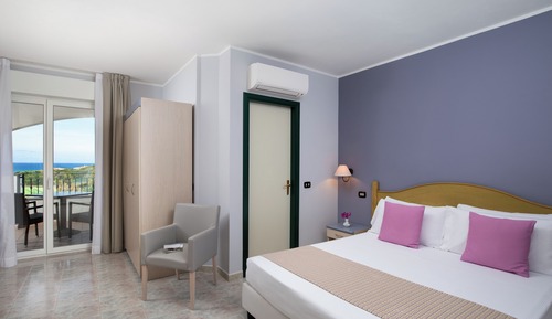 Double Room, Balcony, Sea View