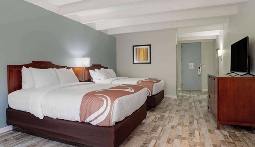 Standard Room, 2 Queen Beds, Non Smoking