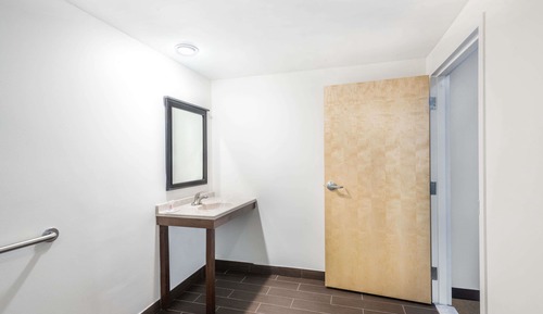 Room, 2 Queen Beds, Accessible, Non Smoking