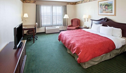Studio Suite, 1 King Bed, Accessible, Non Smoking