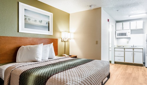 Studio, 1 Queen Bed, Non Smoking