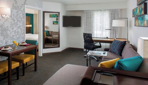 Suite, 1 Bedroom, Non Smoking (Hearing Accessible)