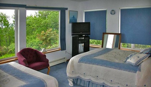 Blue Berry Room