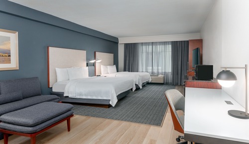 Room, Multiple Beds (Mobility/Hearing Access, Roll-In Shwr)