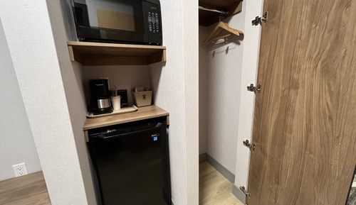 Suite, 1 King Bed, Non Smoking, Jetted Tub