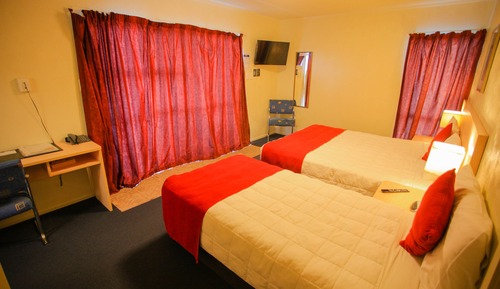 Comfort Twin Room, Refrigerator & Microwave