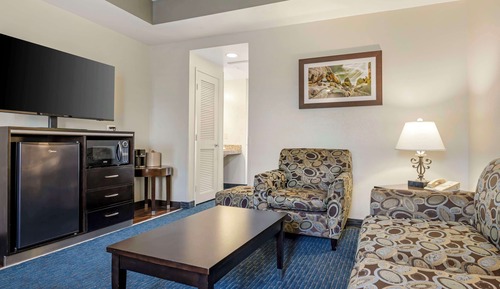 Suite, 2 Double Beds, Non Smoking, Refrigerator & Microwave