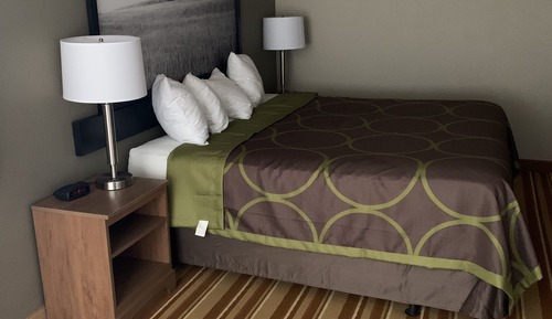 Suite, 1 King Bed, Non Smoking (One-Bedroom)