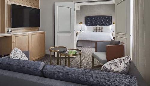 One Bedroom Suite, 1 King Bed