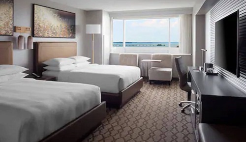 Room, 2 Queen Beds, City View