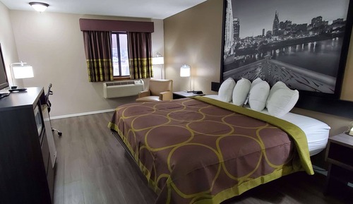 Room, 1 King Bed, Accessible, Non Smoking