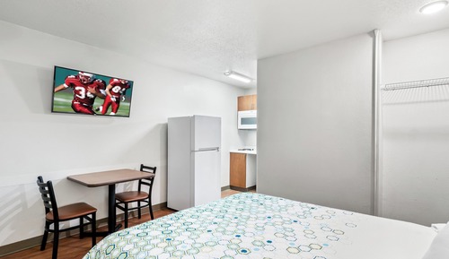 Studio, 1 Queen Bed, Non Smoking