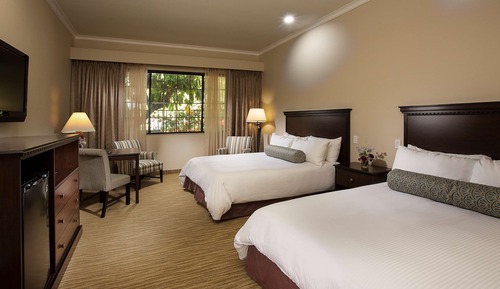 Room, 2 Queen Beds (Coast Two Queens)