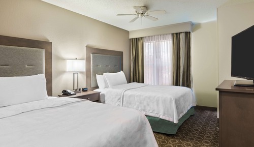 Suite, 2 Double Beds, Accessible, Bathtub (Mobility & Hearing)