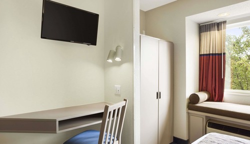 Room, Accessible