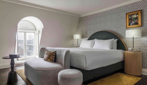 Superior Room, 1 King Bed (Junior Suite King)