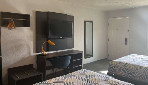 Standard Room, 2 Queen Beds, Non Smoking