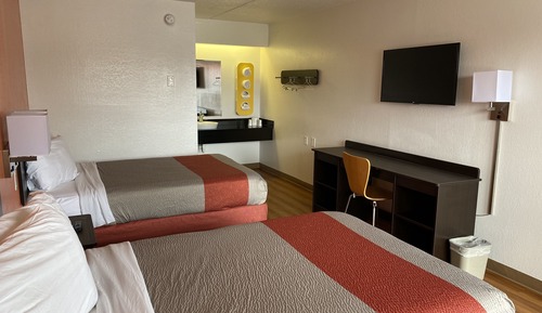Standard Room, 2 Double Beds, Accessible, Non Smoking