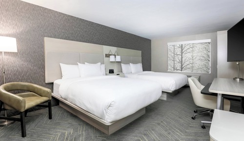 Room, 2 Queen Beds (Mobility Accessible, Roll-In Shower)