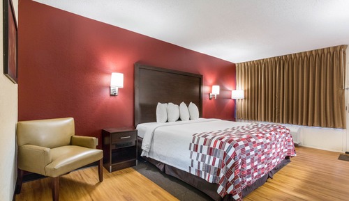 Deluxe Room, 1 King Bed, Non Smoking