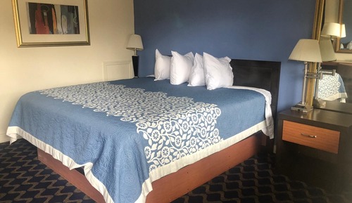 Room, 2 Queen Beds, Non Smoking