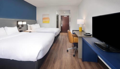 Suite, Multiple Beds, Non Smoking