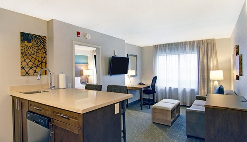 Studio Suite, Kitchen