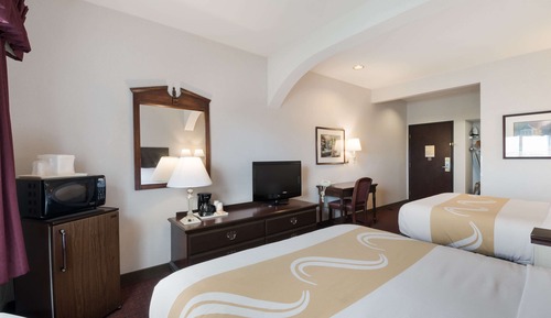 Suite, 2 Queen Beds, Non Smoking