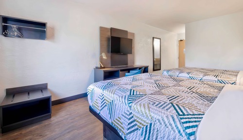 Standard Room, 2 Double Beds, Non Smoking