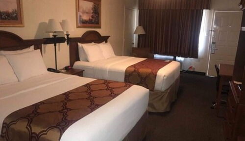 Room, 2 Queen Beds, Smoking