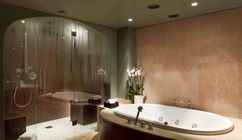 Magnificent apartment - king size bed - impressive suite with balcony