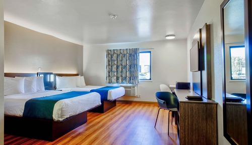 Standard Room, 2 Double Beds, Accessible, Non Smoking