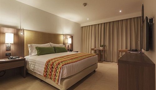 Standard Room, 1 King Bed